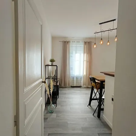 Nouveau - Sarrazin Apartament